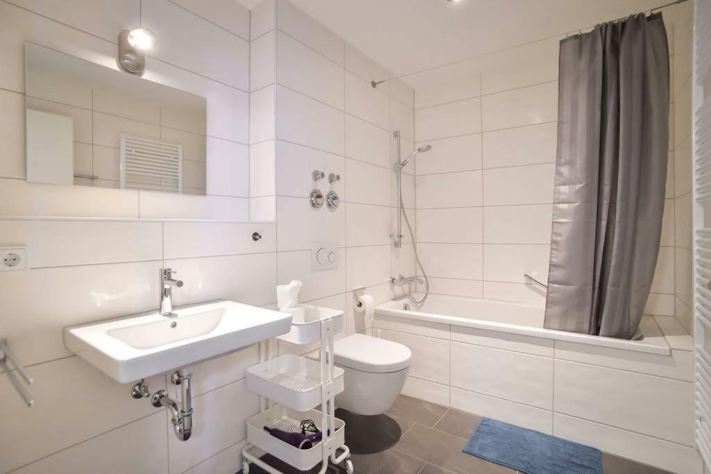 Deluxe Ferienwohnung Apartment Stuttgart Centre/Milaneo Kültér fotó